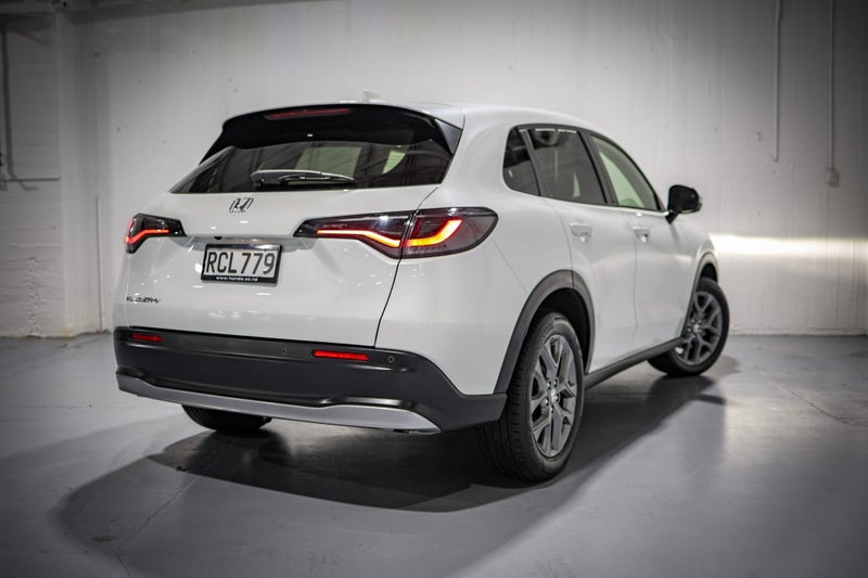 2025 Honda ZR-V Turbo image 4