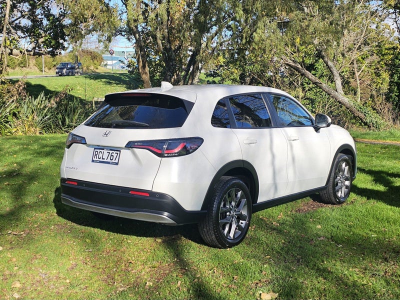 2025 Honda ZR-V ZRV TURBO 1.5PT image 3