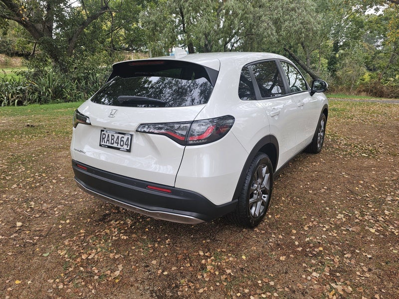 2025 Honda ZR-V ZRV TURBO 1.5PT image 3