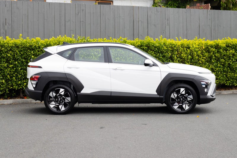 2025 Hyundai Kona 2.0 2WD Active image 2
