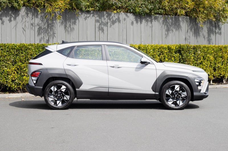 2025 Hyundai Kona 2.0 2WD Active image 2