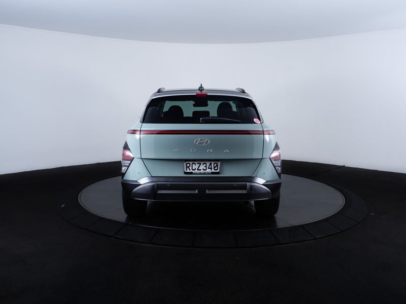 2025 Hyundai Kona Elite 2.0L Auto image 2