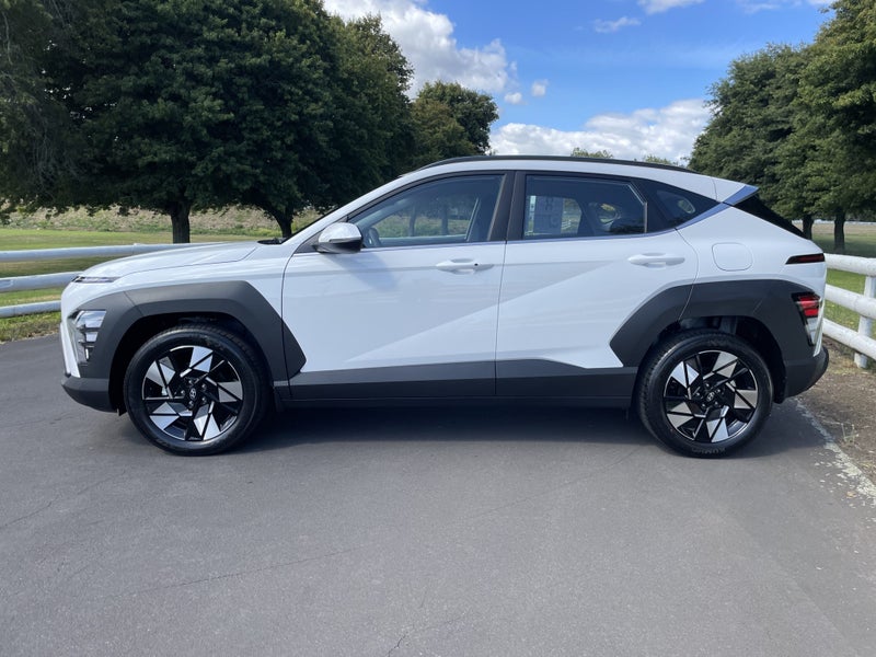 2025 Hyundai Kona SX2 2.0 2WD ACT image 5
