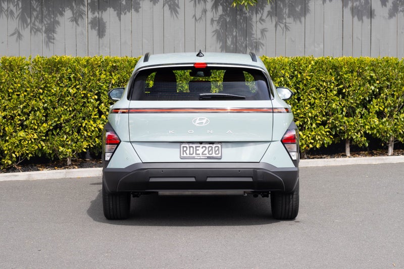 2025 Hyundai Kona SX2 2.0 2WD Active image 5