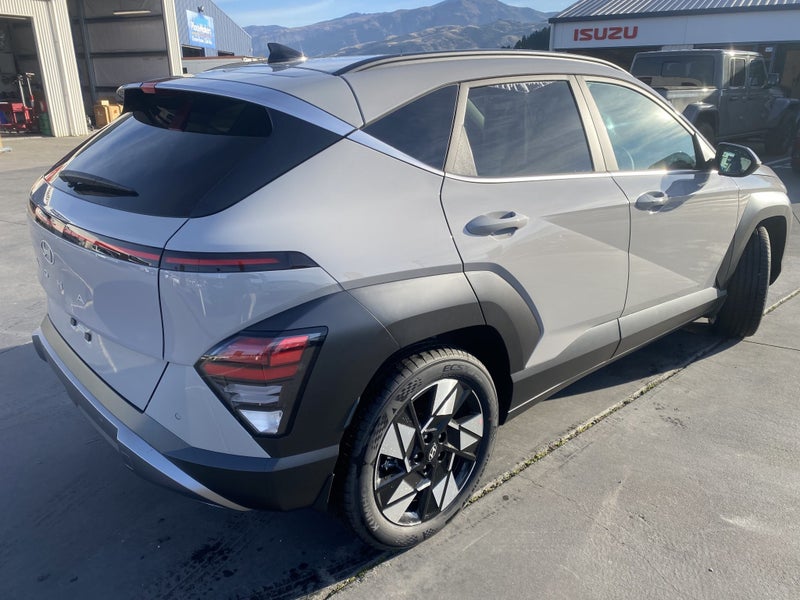 2025 Hyundai Kona SX2 2.0 2WD Elite image 3