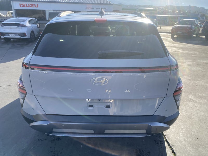 2025 Hyundai Kona SX2 2.0 2WD Elite image 4