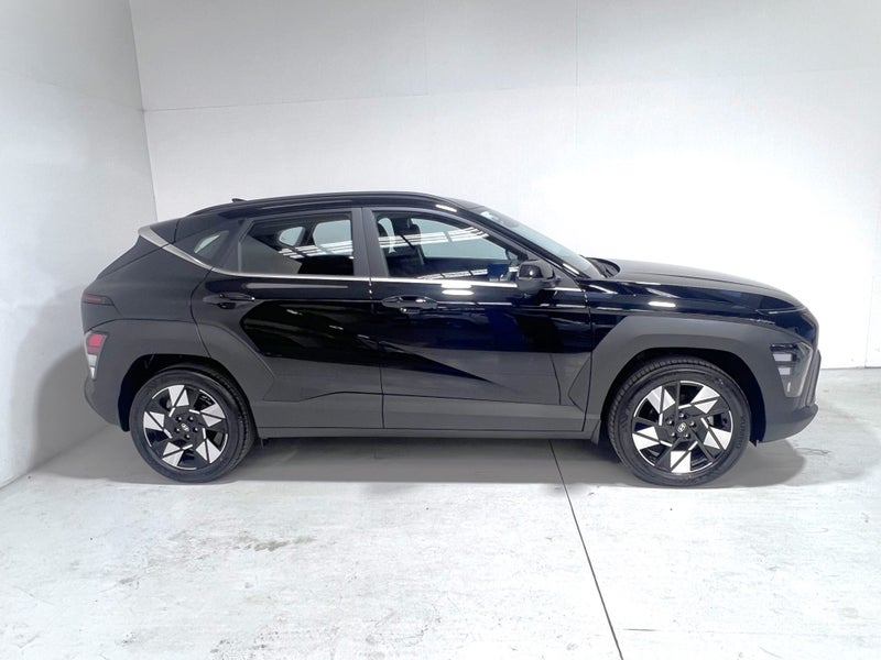 2025 Hyundai Kona SX2 2.0 ACTIVE 2WD - New 2025... image 3