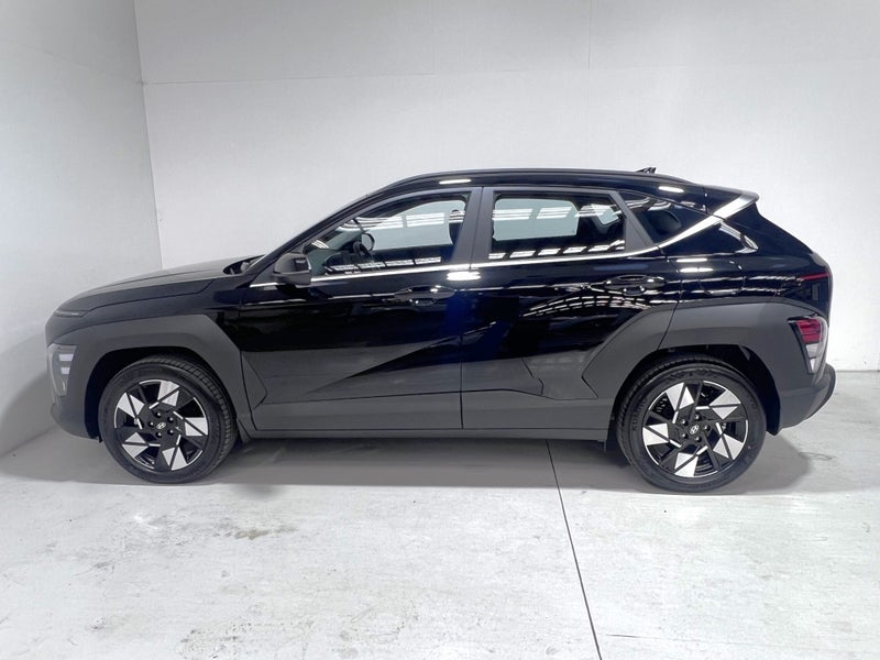 2025 Hyundai Kona SX2 2.0 ACTIVE 2WD - New 2025... image 4