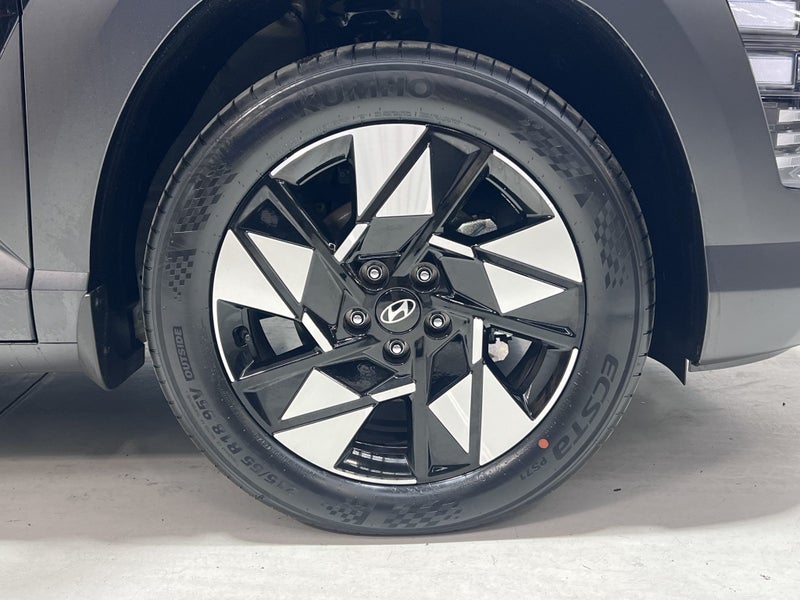 2025 Hyundai Kona SX2 2.0 ELITE 2WD - New 2025... image 5