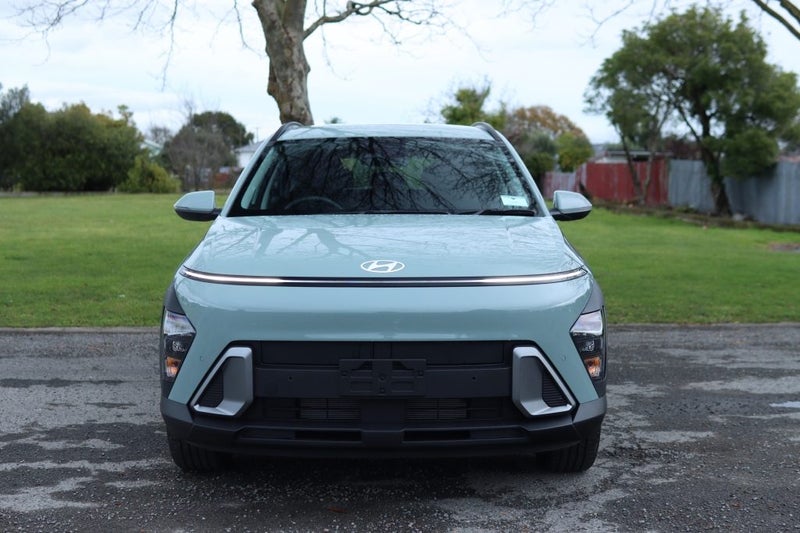 2025 Hyundai Kona SX2 Active 2.0 IVT image 2