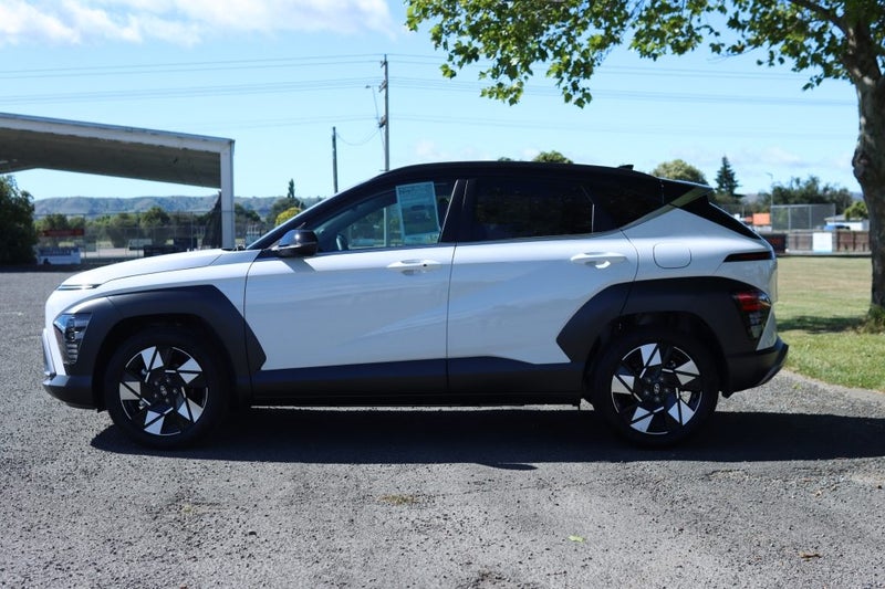 2025 Hyundai Kona SX2 Elite 2.0 IVT image 3