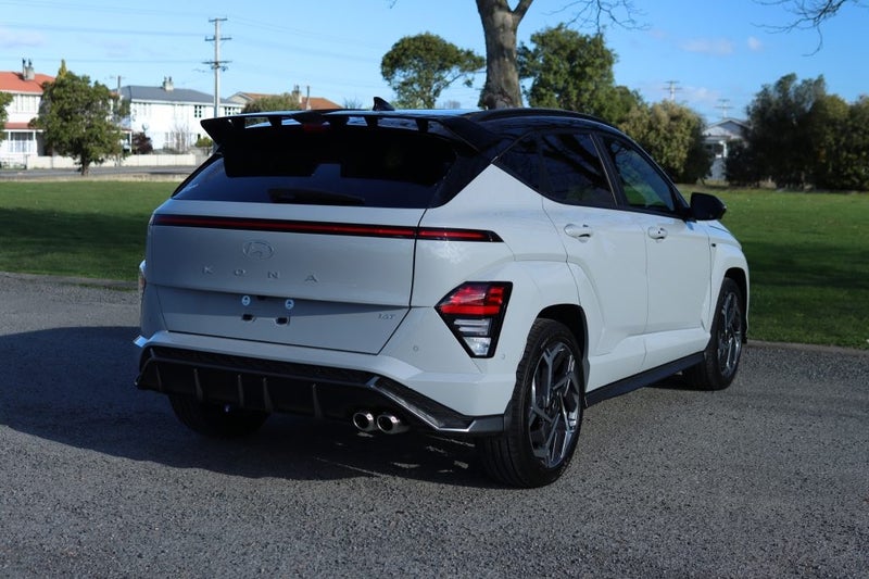 2025 Hyundai Kona SX2 Limited N-Line 1.6T 8spd AWD image 4