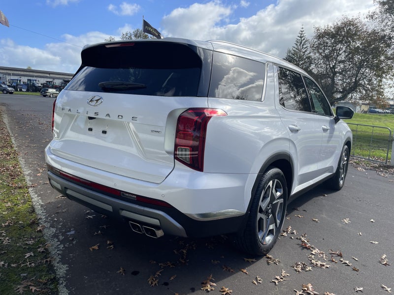 2025 Hyundai Palisade 2.2D Elite AWD 8S image 4