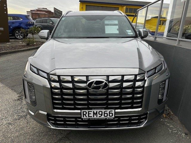 2025 Hyundai Palisade Calligraphy image 2