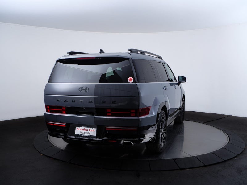 2025 Hyundai Santa Fe 2.5T AWD Calligraphy image 3