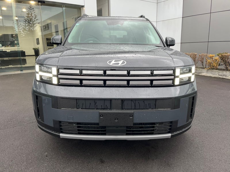 2025 Hyundai Santa Fe Active 1.6T Hybrid image 2