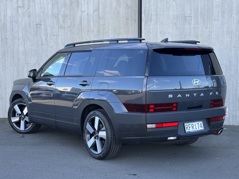 2025 Hyundai Santa Fe Active 2.5T Awd image 4
