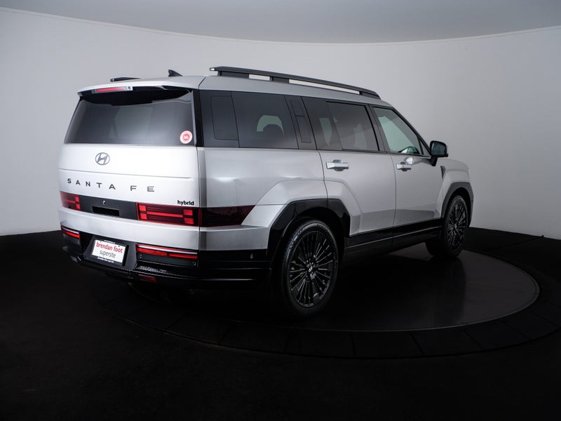 2025 Hyundai Santa Fe Calligraphy Hybrid 7-Seat image 3