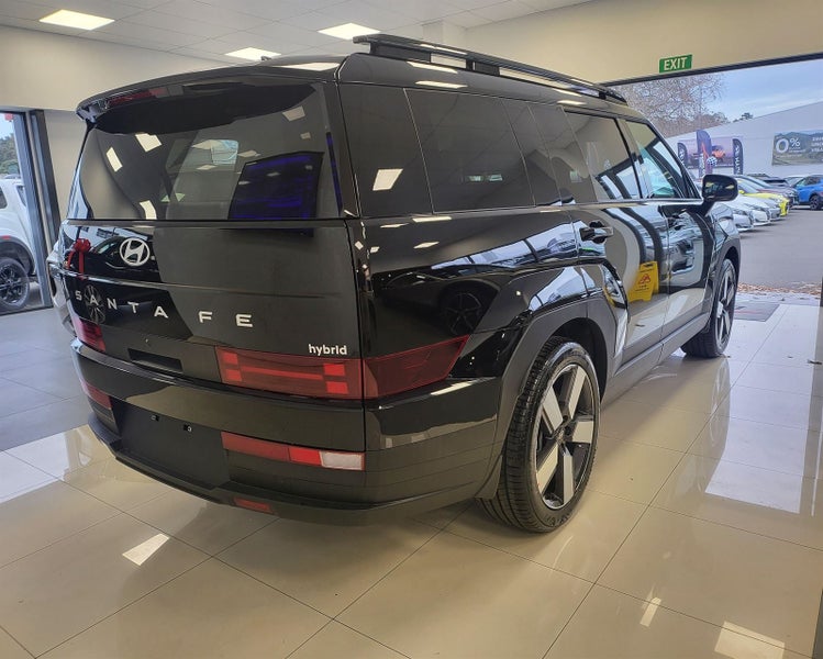 2025 Hyundai Santa Fe Elite 1.6T Hybrid image 3