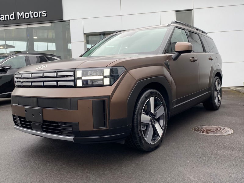 2025 Hyundai Santa Fe Elite 2.5T Awd 2.5Pt image 3