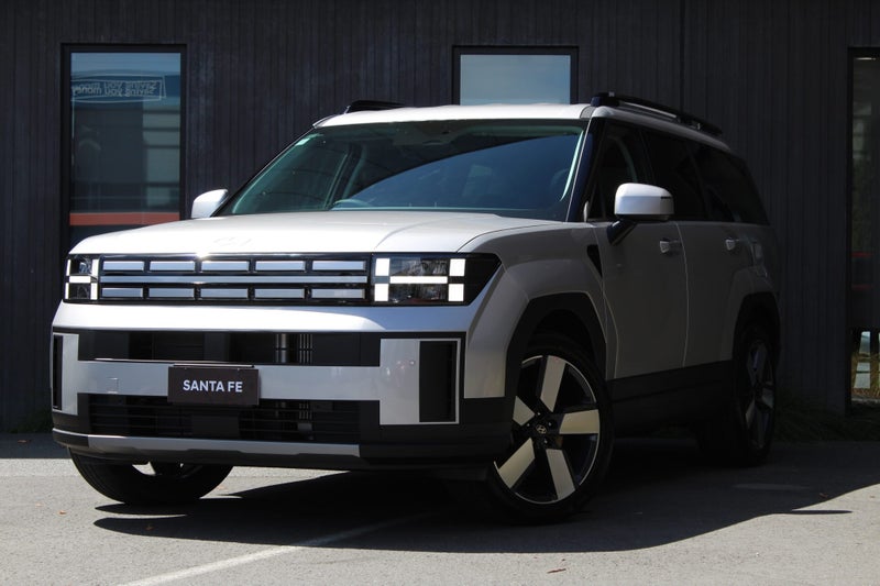 2025 Hyundai Santa Fe Elite 2.5T Awd 2.5Pt image 2