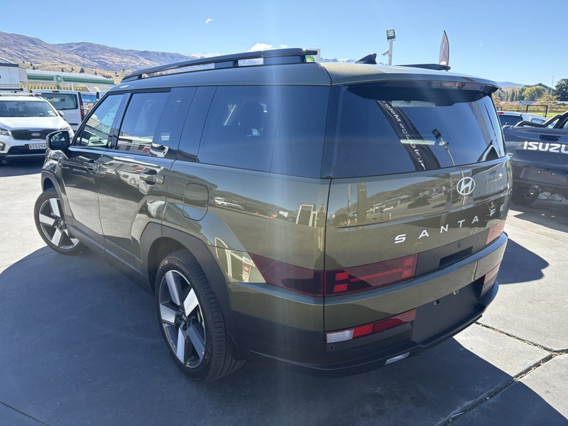 2025 Hyundai Santa Fe Elite Hybrid 7 Seat image 5