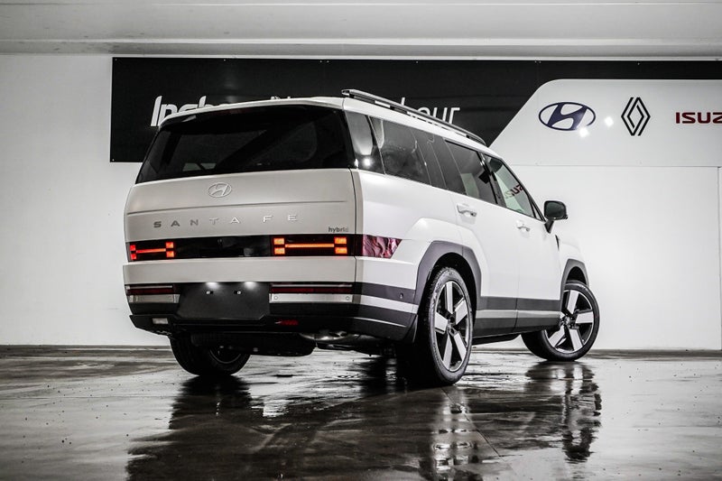 2025 Hyundai Santa Fe LIMITED 1.6T HYBRID image 3