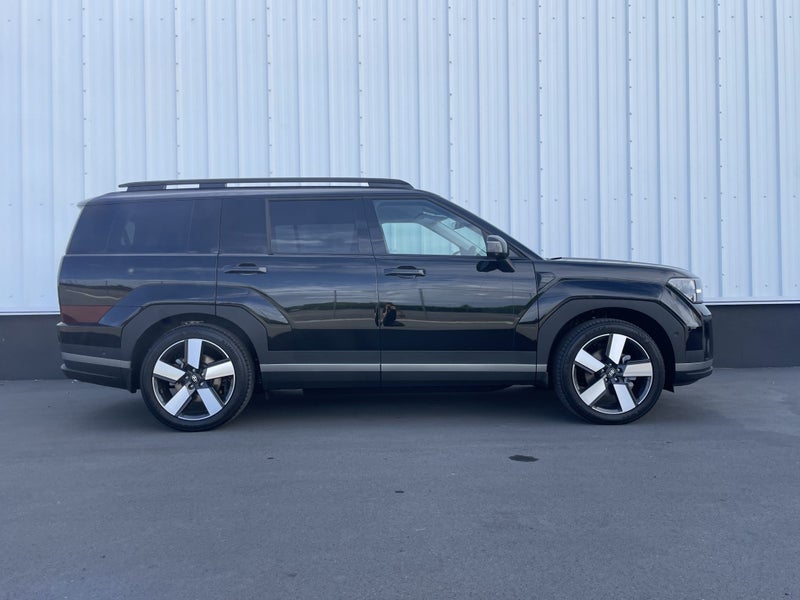 2025 Hyundai Santa Fe Limited 1.6T Hybrid image 2