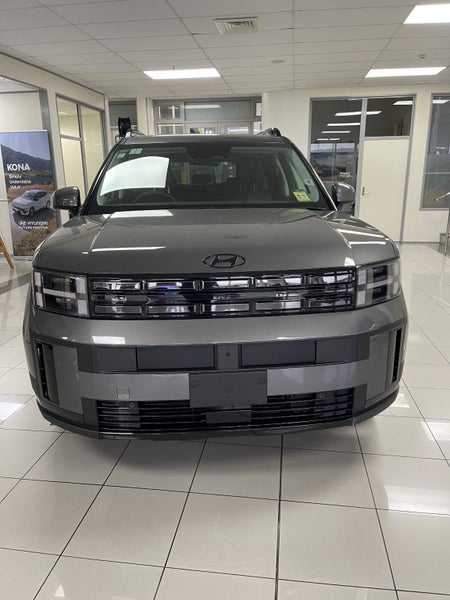 2025 Hyundai Santa Fe LIMITED 1.6T HYBRID image 2