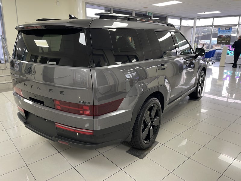 2025 Hyundai Santa Fe LIMITED 1.6T HYBRID image 4