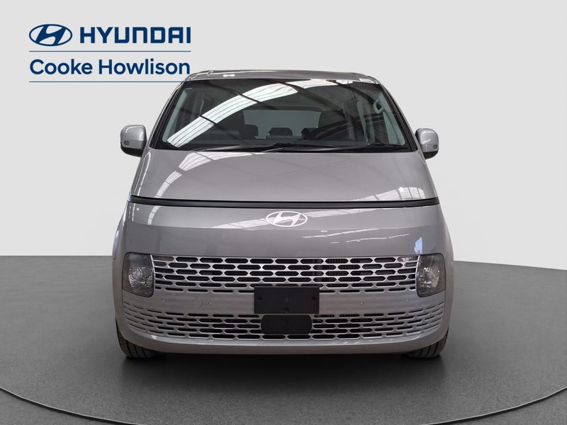 2025 Hyundai Staria 2.2D 8S image 2