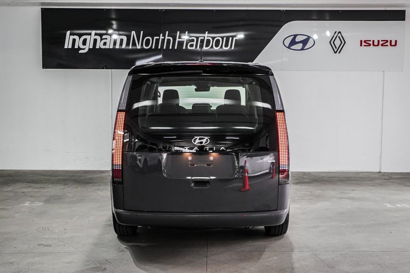 2025 Hyundai Staria LIMITED 2.2DT/4WD image 5