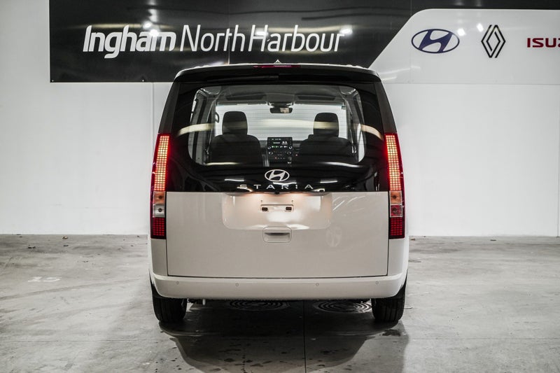 2025 Hyundai Staria LOAD 2.2DT/8AT image 5
