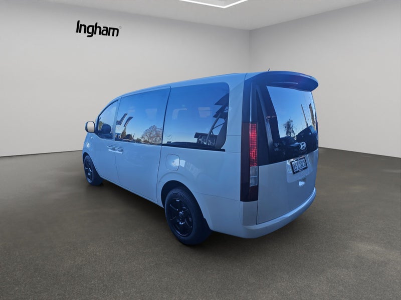 2025 Hyundai Staria Load 2.2DT/8AT image 4