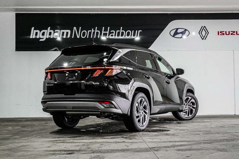 2025 Hyundai Tucson 1.6 Hybrid Limited AWD image 3