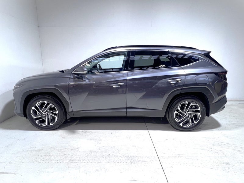 2025 Hyundai Tucson 1.6T AWD HEV Limited Series II image 4