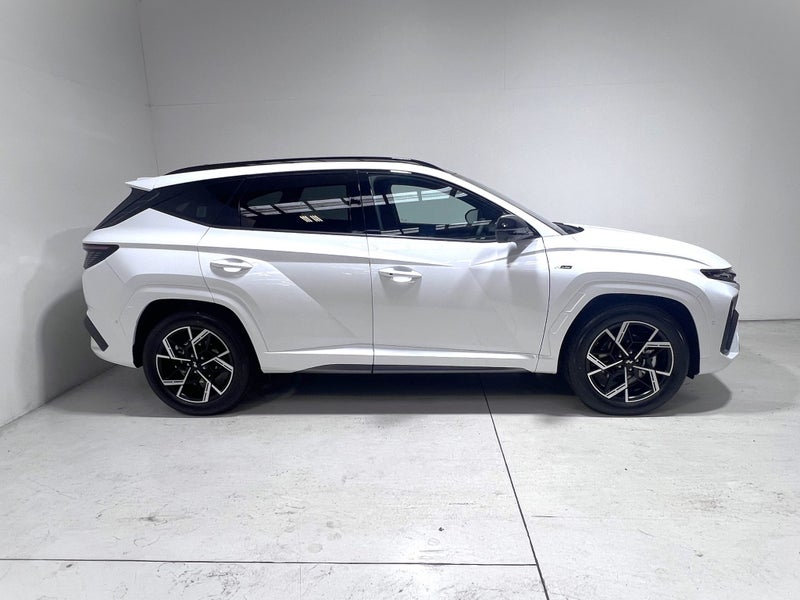 2025 Hyundai Tucson 1.6T AWD HEV N-Line Limited... image 3
