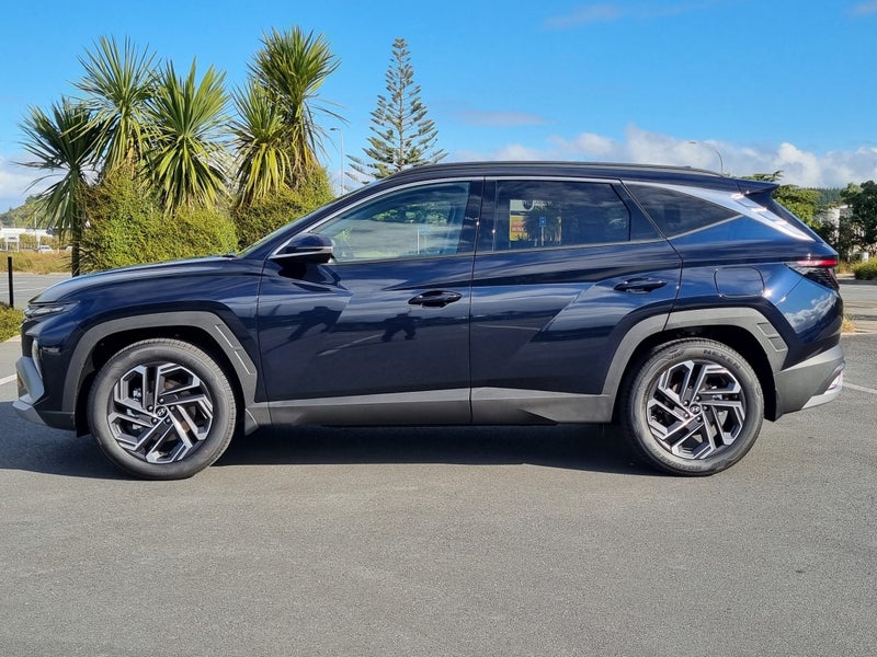 2025 Hyundai Tucson 1.6T Hev Elite Awd image 3
