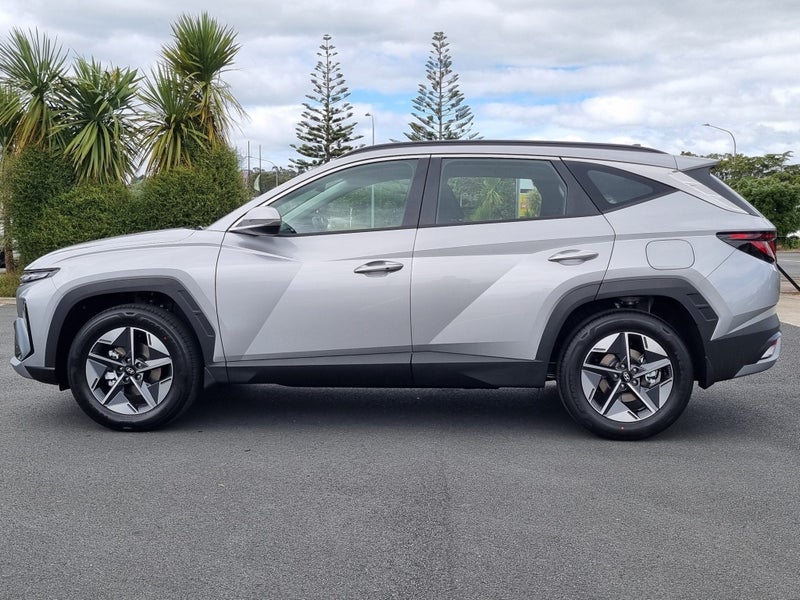 2025 Hyundai Tucson 2.0 Active 2.0P/6At image 3