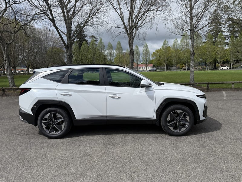 2025 Hyundai Tucson 2.0 Active image 3