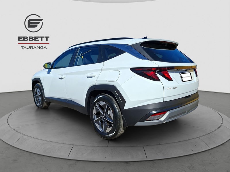 2025 Hyundai Tucson ACTIVE image 2