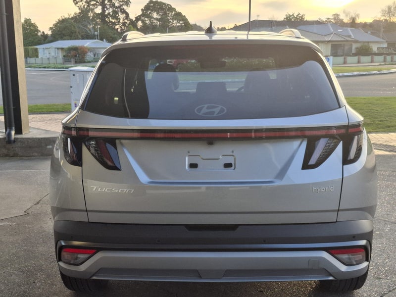 2025 Hyundai Tucson Elite 1.6T 2WD HEV 6AT Seri... image 5