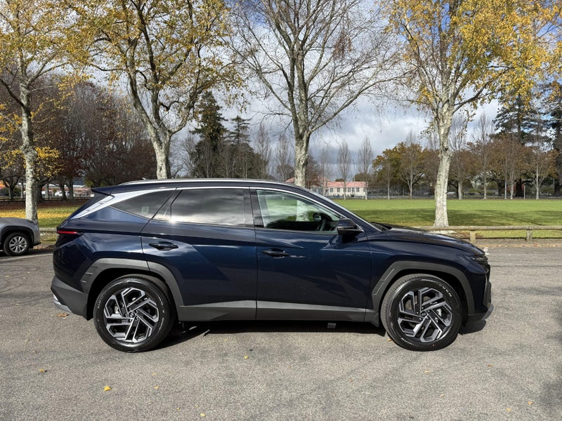 2025 Hyundai Tucson Elite Hybrid 2WD image 5