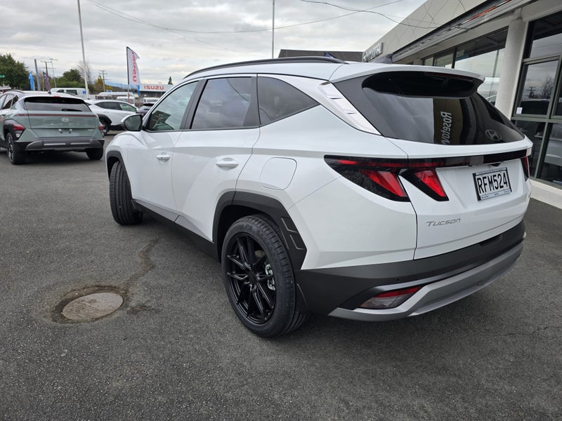 2025 Hyundai Tucson Hybrid Active image 5