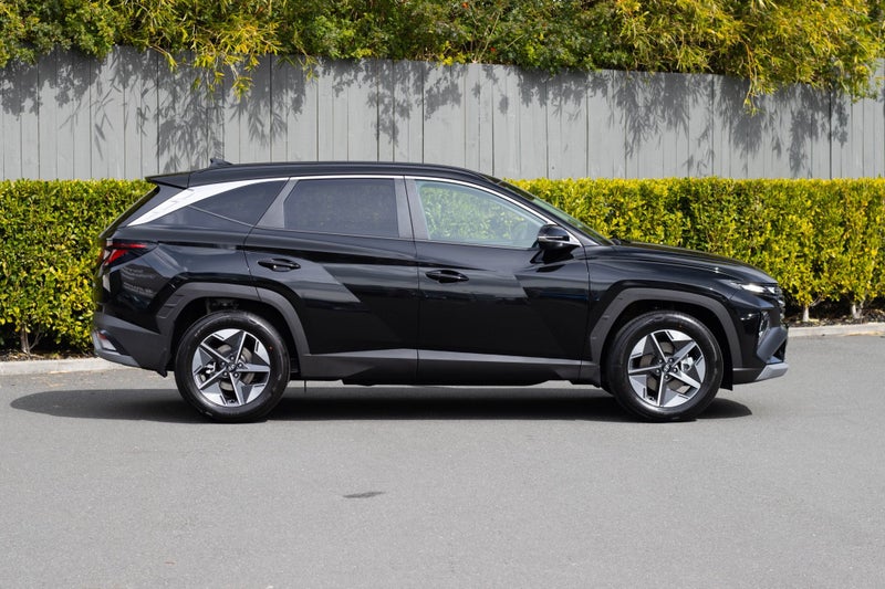 2025 Hyundai Tucson Hybrid Active SUV 1.6T AWD 6AT image 2