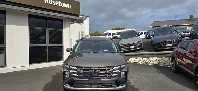 2025 Hyundai Tucson Hybrid Elite image 2