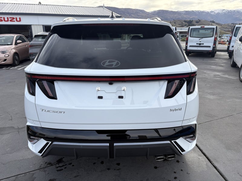 2025 Hyundai Tucson Hybrid Limited N-Line AWD image 2