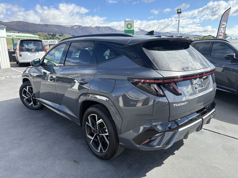 2025 Hyundai Tucson Hybrid Limited N Line SUV 1... image 5