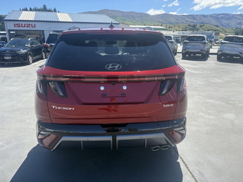 2025 Hyundai Tucson Hybrid Limited N Line SUV 1... image 4