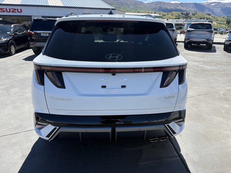 2025 Hyundai Tucson Hybrid Limited N Line SUV 1... image 4